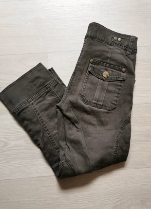 Pantalon brun, merk: C&A, staat: Nieuw zonder prijskaartje, maat: 11 jaar / 146 cm, € 9,99, € 11,19 inclusief Kopersbescherming