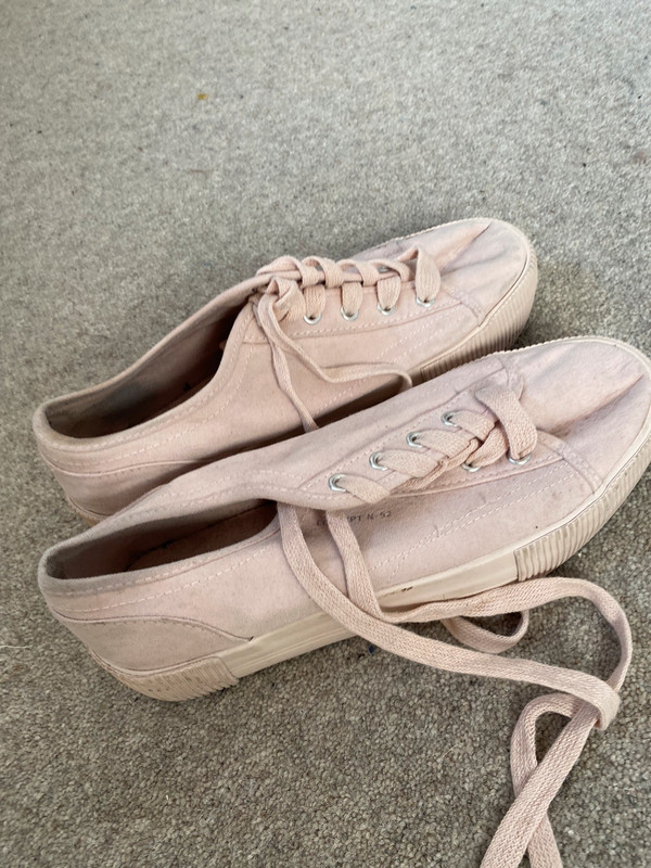 Beige clearance plimsolls womens