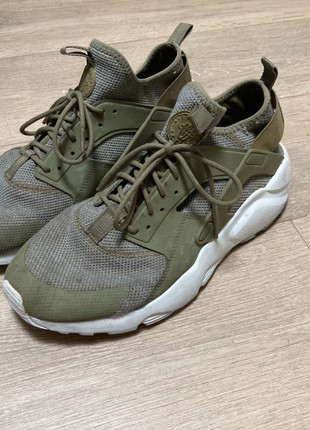 Nike Air Huarache Vert Kaki