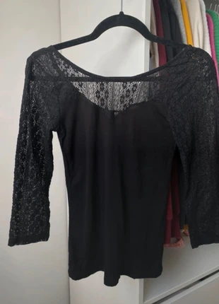 Top noir à dentelles manches 3/4, marke: Cache Cache, zustand: Sehr gut, größe: S / 36 / 8, 3,00 €, 3,85 € inklusive Vinted-Käuferschutz