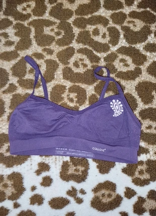 top interior, marque: Collove, état: Très bon état, taille: 75A et AA, 1,00 €, 1,75 € Protection acheteurs incluse