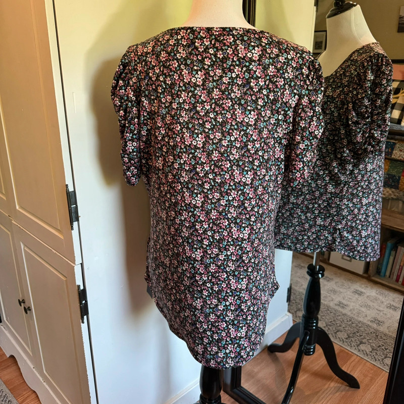 Kistore XL Floral Shirt 5