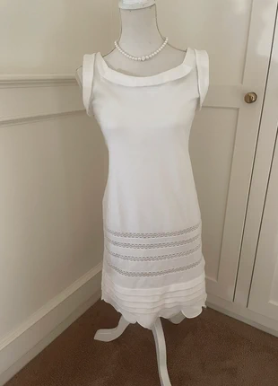 Crème jurkje Valentino maat 38, marca: Valentino, estado: Bom, tamanho: M / 38 / 10, €20.00, €21.70 inclui Proteção do Comprador