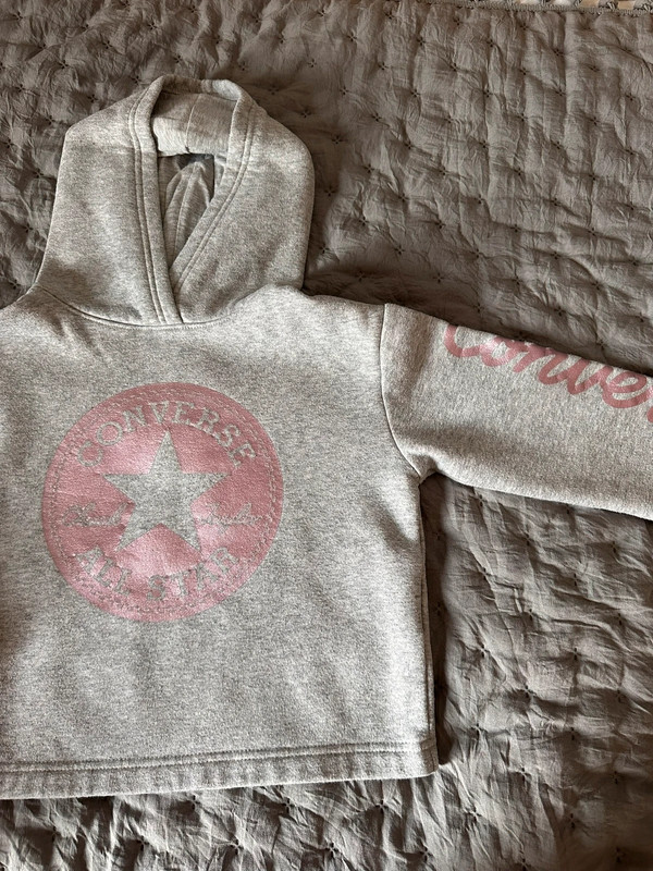 Pull fille Converse 6-7 ans 2