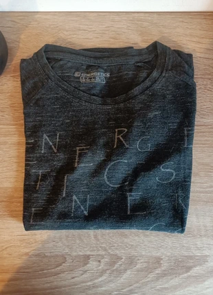 T-shirt T12ans, marca: Energetics, estado: Muy bueno, tamaño: 12 años / 152 cm, 2,00 €, 2,80 € Protección al comprador incluida