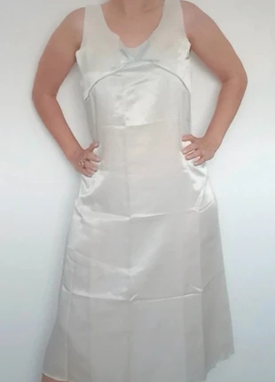 Nuisette longue satin chic taille 42/44, marque: Carré d'azur, état: Très bon état, taille: XL / 42 / 14, 14,00 €, 15,40 € Protection acheteurs (Pro) incluse