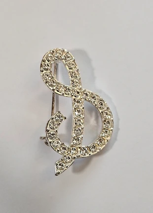 Silvertone brooch, brand: NO LABEL, condition: Good, £1.50, £2.28 includes Buyer Protection