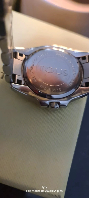Reloj original Tous plata numeros en verde Vinted