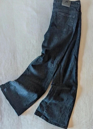 Jean Lee Cooper FR 44 Bleu Marine Vintage Évasé Patte d'éléphant, marke: Lee Cooper, zustand: Sehr gut, größe: XXL / 44 / 16, 25,00 €, 26,95 € inklusive Vinted-Käuferschutz