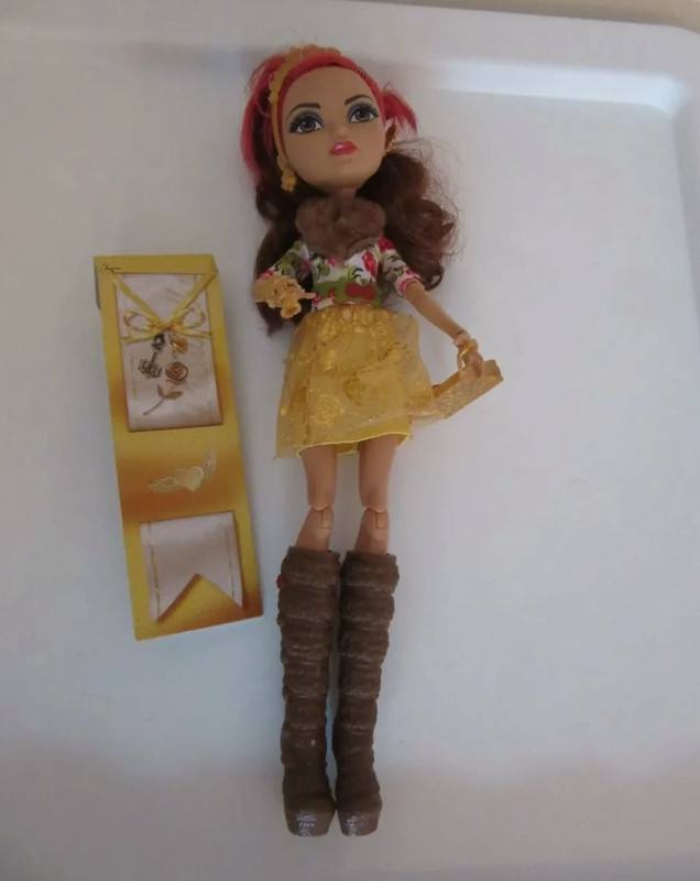 Ever After High Rosabella Beauty Doll 