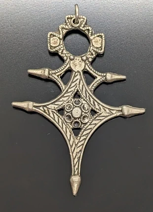 Pendentif en métal en forme de croix d'Agadez, marque: Vintage Love, état: Très bon état, 15,00 €, 16,45 € Protection acheteurs (Pro) incluse