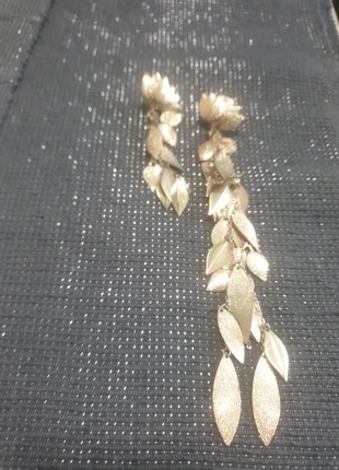 "Pendientes Vintage: Estilo Único, Historia Reutilizada.", marque: Zara Trafaluc, état: Très bon état, 7,00 €, 8,05 € Protection acheteurs incluse