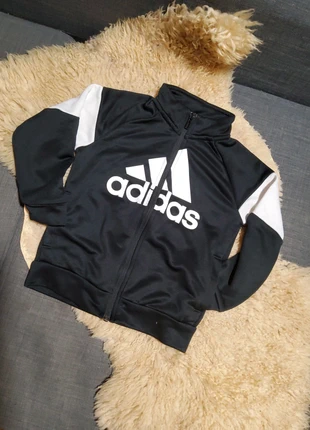 Gilet veste Adidas avec fermeture éclair et col montant, marque: adidas, état: Très bon état, taille: 6 ans / 116 cm, 4,50 €, 5,43 € Protection acheteurs incluse