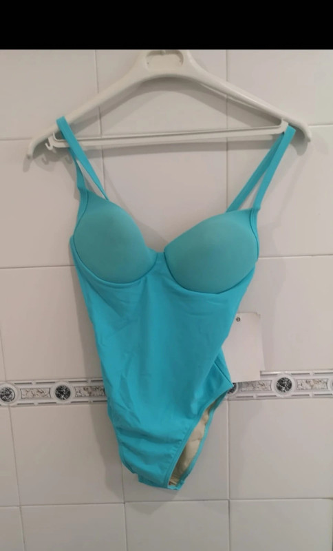 Bañador señora talla 42.copa B 3