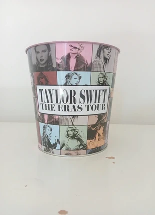Merch de Taylor swift El Eras tour cubo de palomitas de la película del Eras tour, marque: Taylor Swift, état: Très bon état, 6,00 €, 7,00 € Protection acheteurs incluse