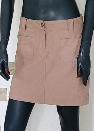 Jolie jupe en suédine Esprit, marque: Esprit, état: Neuf sans étiquette, taille: S / 36 / 8, 5,00 €, 5,95 € Protection acheteurs (Pro) incluse