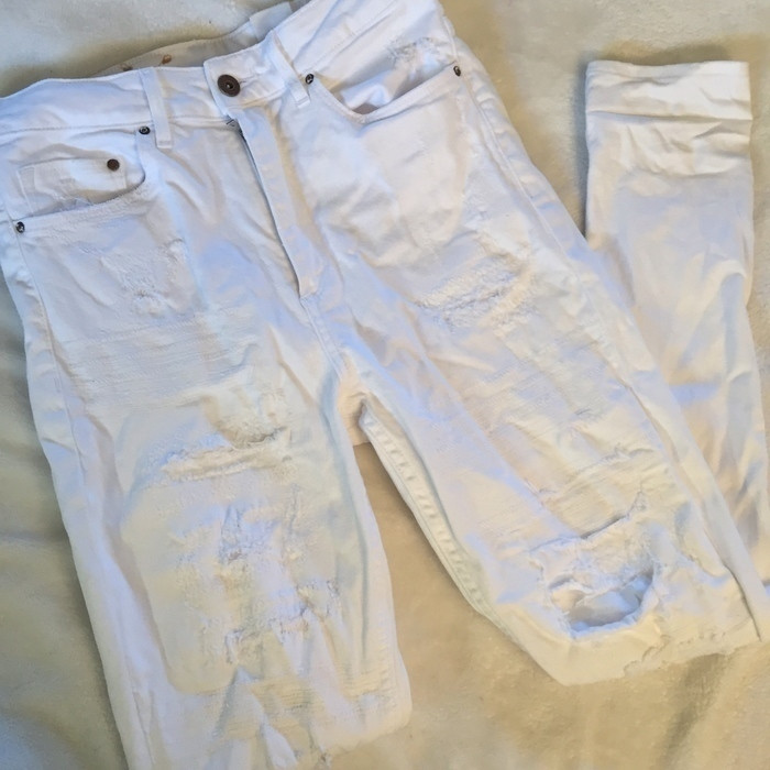 Jean blanc taille haute H&M 1