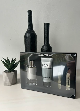 Coffret Mont Blanc Explorer, marca: Mont Blanc, estado: Novo com etiquetas, €75.00, €79.45 inclui Proteção do Comprador