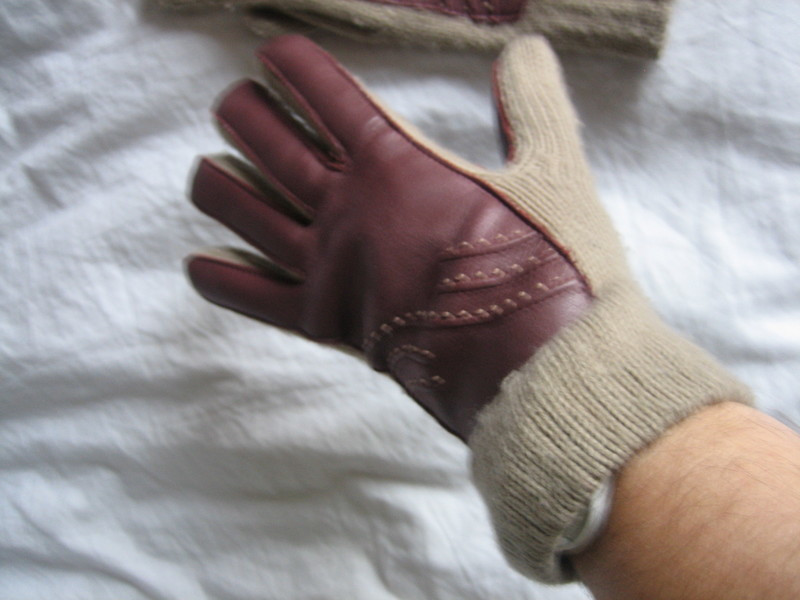 paire de gants Aria,tricotée acrylique et empiècements synthétiques surpiqués beige bordeau taille M 4