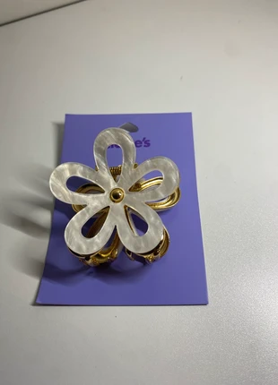 Pince à cheveux fleur crème, marque: Fleur, état: Neuf avec étiquette, 5,00 €, 5,95 € Protection acheteurs incluse