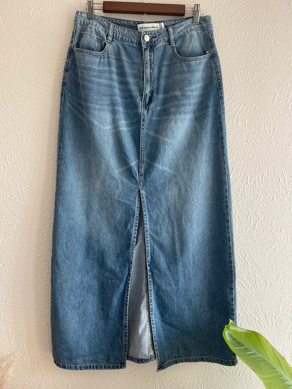 Rebecca Mincoff Split Front Washed Blue Denim Skirt Size 6 3