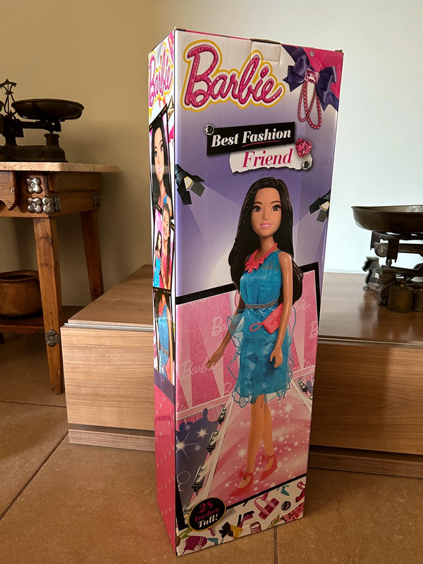 på Rejsebureau Høring Muñeca Barbie 70 cm - Vinted