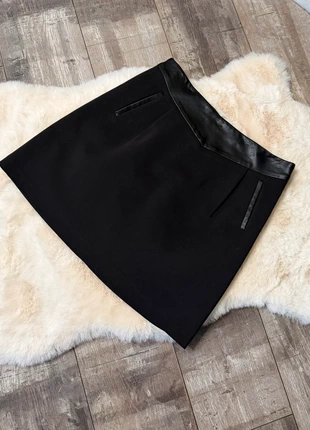 Minijupe noir naf naf taille 36 aucune usure, brand: Naf Naf, condition: Very good, size: S / 36 / 8, €9.00, €10.15 includes Buyer Protection