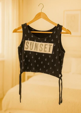 Débardeur crop top Jennyfer taille XS femme, brand: Jennyfer, condition: Good, size: XS / 34 / 6, €4.00, €4.90 includes Buyer Protection