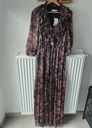 Robe longue Mango - Taille M/38, marke: Mango, zustand: Neu, mit Etikett, größe: M / 38 / 10, 18,00 €, 19,60 € inklusive Vinted-Käuferschutz