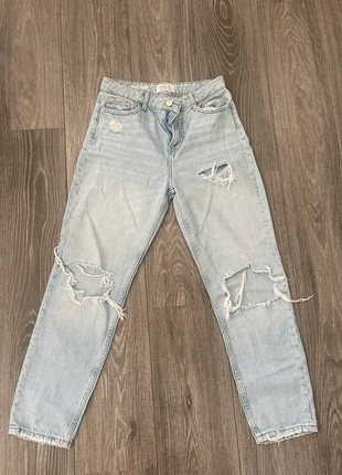 Bershka Vintage jeans, marque: Bershka, état: Très bon état, taille: S / 36 / 8, 20,00 €, 21,70 € Protection acheteurs incluse