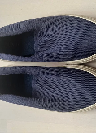 Blue, Kids Zara slip ins size 33, marque: Zara, état: Très bon état, taille: 33, 4,50 €, 5,43 € Protection acheteurs incluse