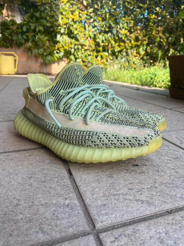 350 v2 glow clearance