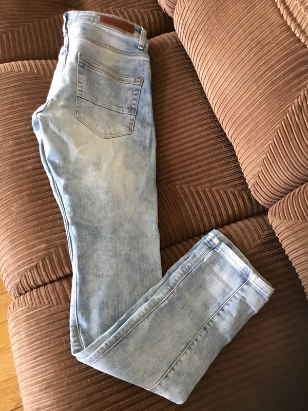 Jean troué homme zara hotsell