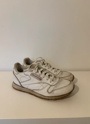 Baskets Reebok Classic Leather, marque: Reebok, état: Très bon état, taille: 35, 9,00 €, 10,15 € Protection acheteurs incluse