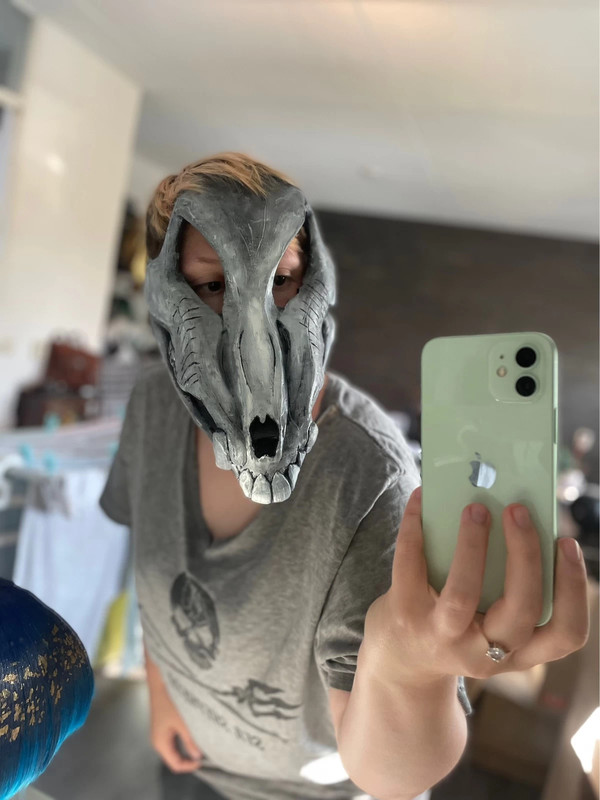 Beastars Adler Louis mask 5