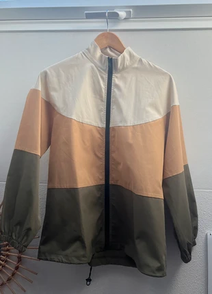 Dünne Weste🧥, marke: Shein, zustand: Sehr gut, größe: S / 36 / 8, 2,50 €, 3,33 € inklusive Vinted-Käuferschutz
