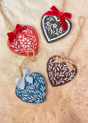 Cuori di legno - decorazioni, brand: cuorilla, condizioni: Nuovo con cartellino, €8.00, €9.10 include la Protezione acquisti