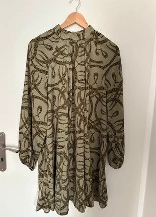 Robe tunique H&M Taille L, marque: H&M, état: Très bon état, taille: L / 40 / 12, 15,00 €, 16,45 € Protection acheteurs incluse