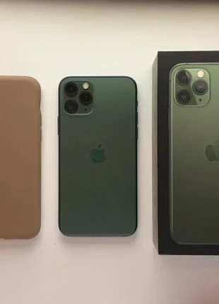Iphone 11 Pro Apple Verde Scuro, merk: Apple, model: iPhone 11 Pro, staat: Heel goed, € 150,00, € 158,20 inclusief Kopersbescherming