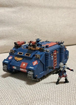 Imperial Rhino, marque: Games Workshop, état: Très bon état, 25,00 €, 26,95 € Protection acheteurs incluse