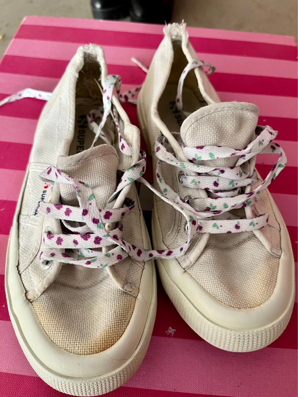 Superga outlet bianche ingiallite