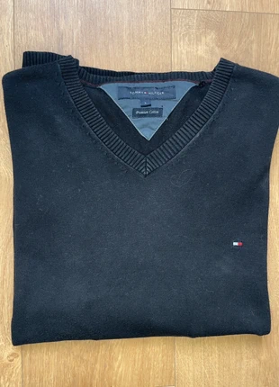 Pull col V Tommy Hilfiger, brand: Tommy Hilfiger, condition: Very good, size: L, €9.00, €10.15 includes Buyer Protection