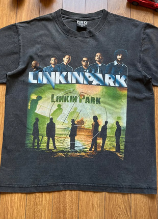 Linkin Park Vintage Tee – Sunfaded Y2K Grunge Original – Size L Boxy Fit, marque: Vintage Dressing, état: Très bon état, taille: M, 29,99 €, 32,19 € Protection acheteurs incluse