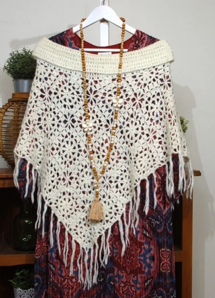 Châle en crochet blanc, marca: Lineaemme, estado: Muy bueno, tamaño: Talla única, 11,00 €, 12,25 € Protección al comprador incluida