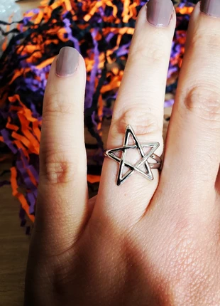 Bague fantaisie pentacle, condition: Very good, size: Adjustable, €2.50, €3.33 includes Buyer Protection Pro