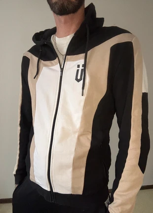 Sweat zip Ünkutt taille L, brand: Ünküt, condition: Good, size: L, €15.00, €16.45 includes Buyer Protection