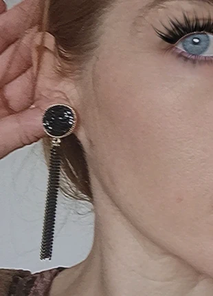 💎 boucles d'oreilles pendantes noir pierre brillante et chaînette neuve, marke: Bijouterie, zustand: Neu, 13,00 €, 14,35 € inklusive Vinted-Käuferschutz