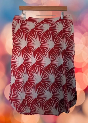 White stuff red and white patterned linen blend skirt size 12, brand: White Stuff, condition: Very good, size: L / UK 16-18, £10.00, £11.20 includes Buyer Protection