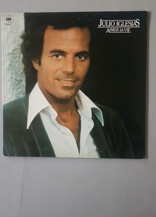Disque vynil Julio Iglesias, marca: CBS, estado: Bom, tamanho: Tamanho único, €7.00, €8.05 inclui Proteção do Comprador