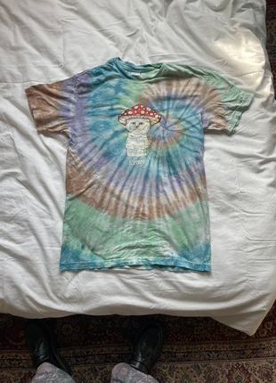 RipnDip Tie-Dye Nerm Cap Spiral Dye Tee, merk: Ripndip, staat: Heel goed, maat: S, € 10,00, € 11,20 inclusief Kopersbescherming